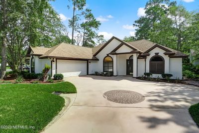 2006 Woodlake Drive, House other with 4 bedrooms, 2 bathrooms and null parking in Fleming Island FL | Image 2