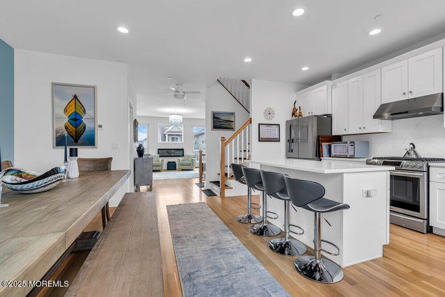Open Floor Plan | Image 20