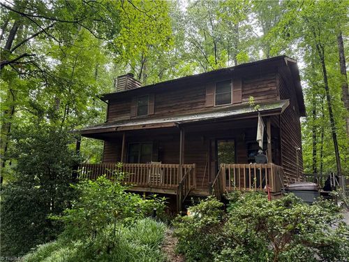 2309 Lemar Dr, Reidsville, NC, 27320-6301 | Card Image