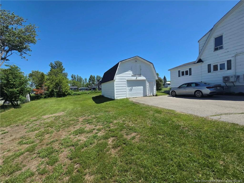 Residential Income in Bathurst 4