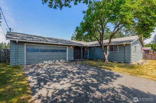 9015 Winona St Sw, Lakewood, WA, 98498-2435 | Card Image