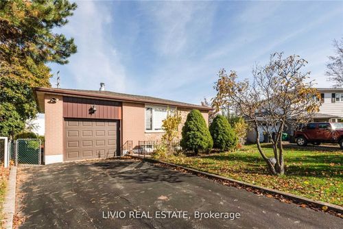12 Finsbury Dr, Brampton, ON, L6T3P9 | Card Image