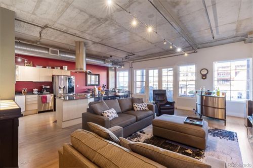 4s-1499 Blake St, Denver, CO, 80202-1358 | Card Image