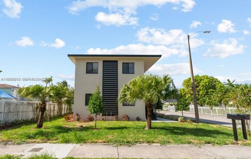 1-3710 Nw 13th Pl, Miami, FL, 33142-5521 | Card Image