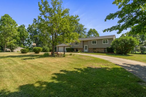 1021 Craft Rd, Grass Lake, MI, 49240-9592 | Card Image