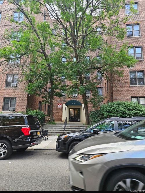 apt-2x-102 64th Ave, Forest Hills, NY, 11375-1516 | Card Image