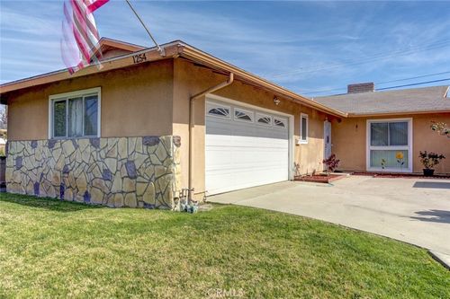 1254 N Gilbert St, Anaheim, CA, 92801-1426 | Card Image