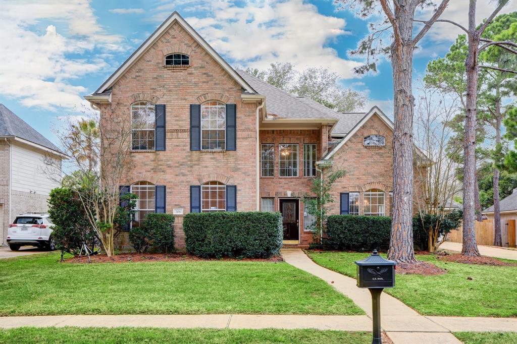Lake Land Dr, League City, TX 77573