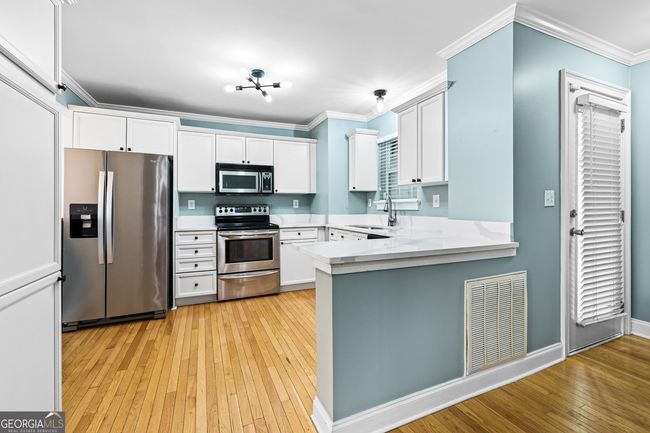 902 Masons Creek Cir, Townhouse with 3 bedrooms, 3 bathrooms and null parking in Atlanta GA | Image 6