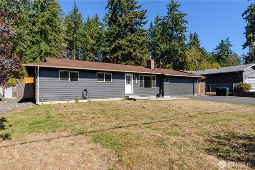 1809 W 10th St, Port Angeles, WA, 98363-5305 | Card Image