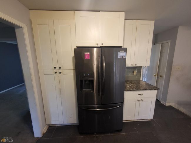 4051 Glenda Dr, House other with 3 bedrooms, 3 bathrooms and 2 parking in College Park GA | Image 10