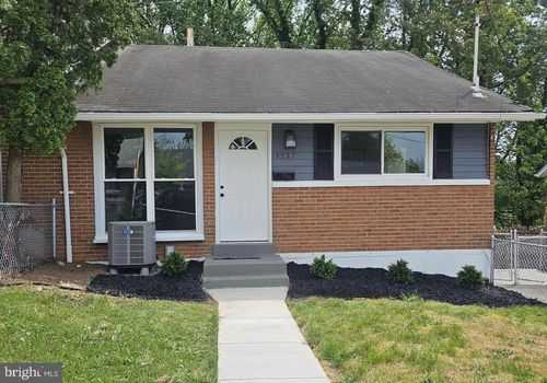 2727 Bellbrook St, TEMPLE HILLS, MD, 20748-1103 | Card Image