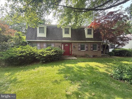1075 Hobart Rd, Brodbecks, PA, 17329-9757 | Card Image