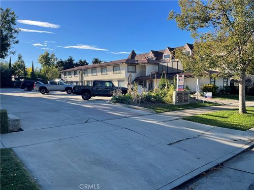 112 E Olive Ave, Redlands, CA, 92373 | Card Image