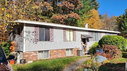 40 Jackson St, Jefferson, MA, 01522-1414 | Card Image