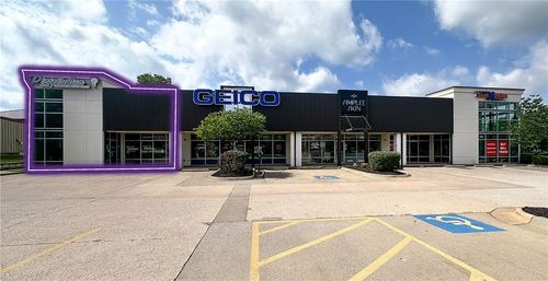 8-1706 Se Walton Boulevard, Bentonville, AR, 72712 | Card Image