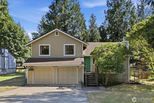 43621 Se 142nd St, North Bend, WA, 98045-9210 | Card Image