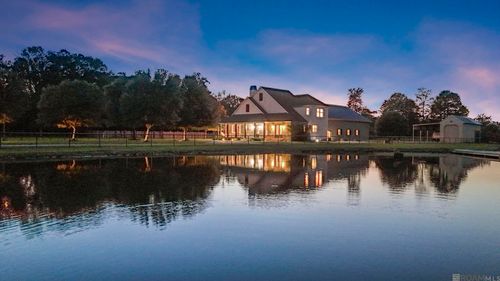 8511 Main St, Zachary, LA, 70791-4234 | Card Image