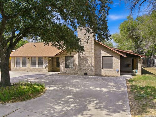 7285 Us Highway 87 E, China Grove, TX, 78263-6023 | Card Image
