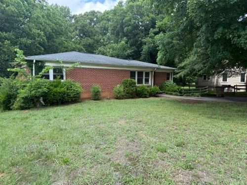 200 Peach St, Shelby, NC, 28150-4811 | Card Image