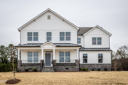 200 Kissington Way, Benson, NC, 27504-4002 | Card Image