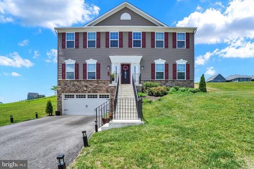 568 Monocacy Trl, SPRING GROVE, PA, 17362-1512 | Card Image