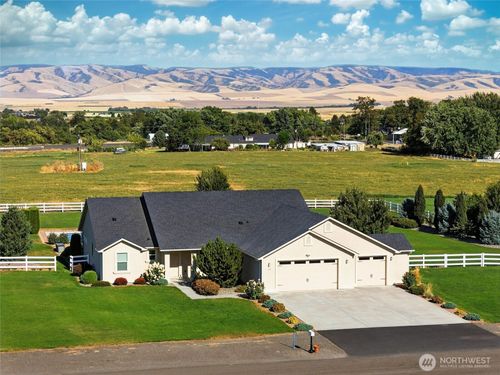 110 Shane Porter Rd, Walla Walla, WA, 99362-8030 | Card Image
