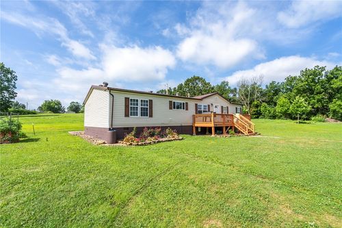 8437 Grady Ln, Decatur, AR, 72722-9024 | Card Image