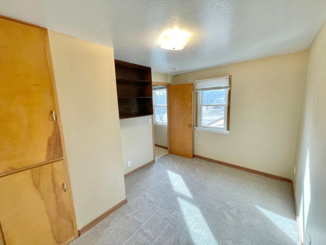421 W Van Dusen St, House other with 5 bedrooms, 2 bathrooms and null parking in Springfield MN | Image 42