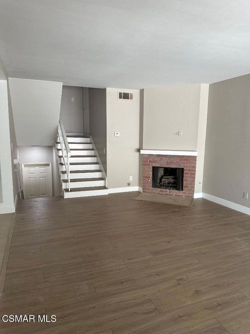 1283 Ramona Dr, Newbury Park, CA, 91320-3545 | Card Image