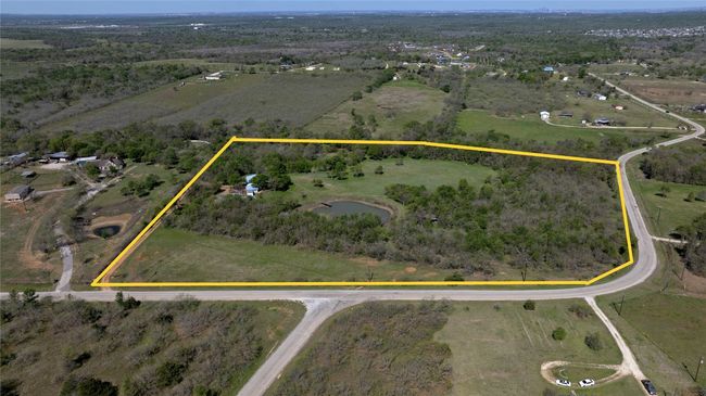 Yellow lot lines are approximate. | Image 7