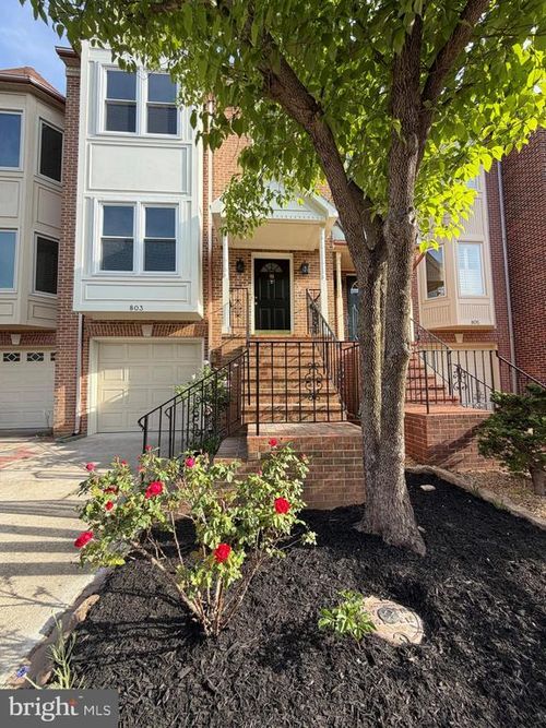 803 Shaw Ct, FREDERICKSBURG, VA, 22405-2666 | Card Image