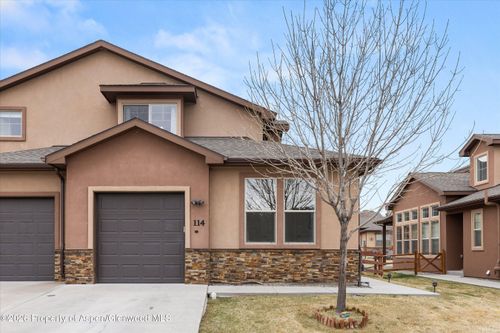 114 Redstone Dr, New Castle, CO, 81647-6702 | Card Image