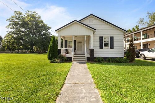 2409 Watauga Rd, Johnson City, TN, 37601-2886 | Card Image