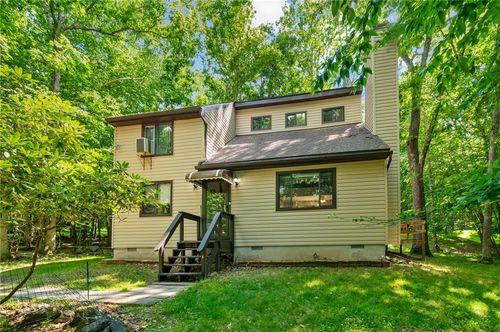 222 Powderhorn Road, Paradise Twp, PA, 18322 | Card Image