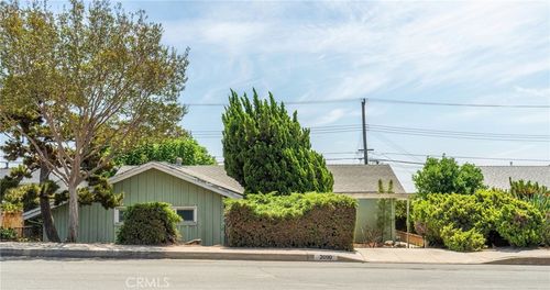 2090 Brightwood St, Monterey Park, CA, 91754-4301 | Card Image