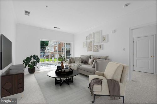 unit-203-9713 Handerson Pl, MANASSAS PARK, VA, 20111-7031 | Card Image