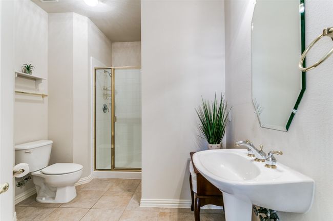 Full guest bathroom downstairs! | Image 20