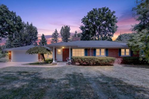 120 Montmorency Rd, Rochester Hills, MI, 48307-3846 | Card Image