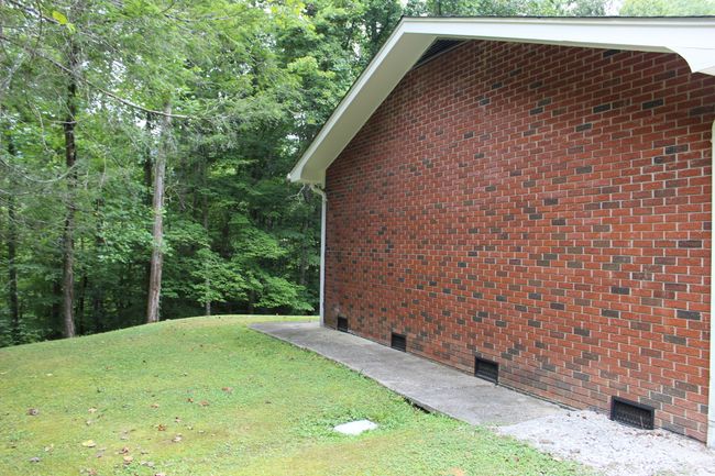 6133 Highway 92, House other with 4 bedrooms, 3 bathrooms and null parking in Ingram KY | Image 46