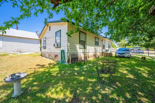 208 Francisco Lemos St, House other with 1 bedrooms, 1 bathrooms and null parking in Kerrville TX | Image 20