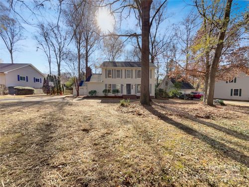 1057 Honeybee Trl, Fort Mill, SC, 29715-4112 | Card Image