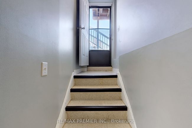 191 Invergordon Ave, House other with 6 bedrooms, 3 bathrooms and 4 parking in Scarborough ON | Image 30