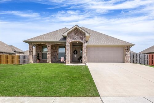 2402 Armstrong Lane, Pea Ridge, AR, 72751 | Card Image