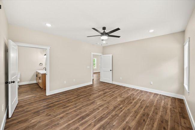 305 Georgee Rd, House other with 3 bedrooms, 2 bathrooms and 2 parking in Jamestown TN | Image 11