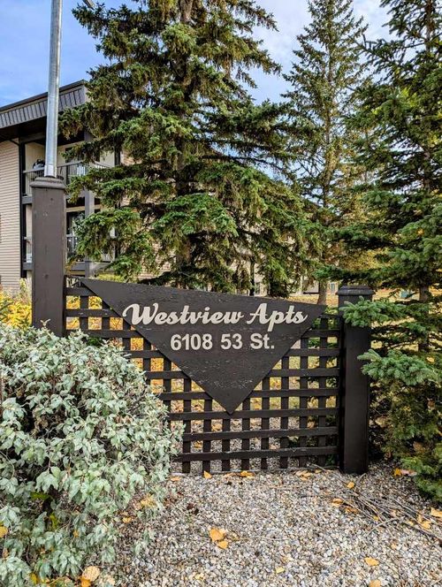 204-6108 53 St, Olds, AB, T4H1P1 | Card Image