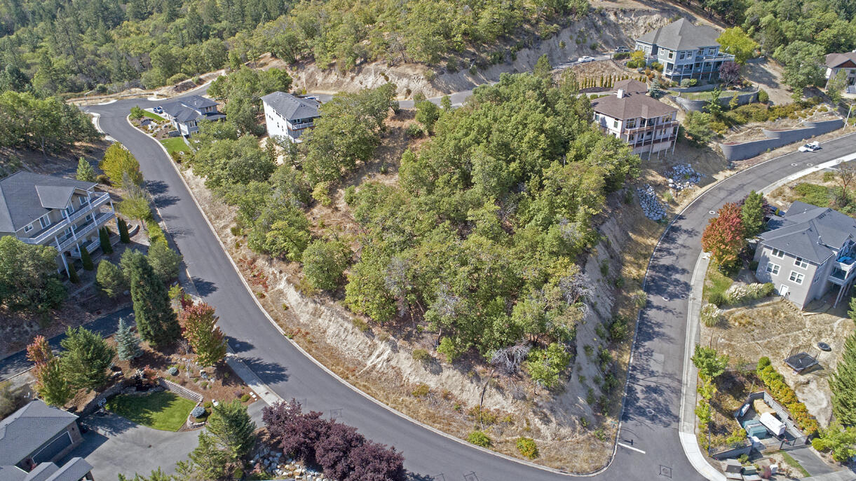 Land in Grants Pass 3