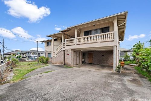 2548 N School St, Honolulu, HI, 96819-2519 | Card Image