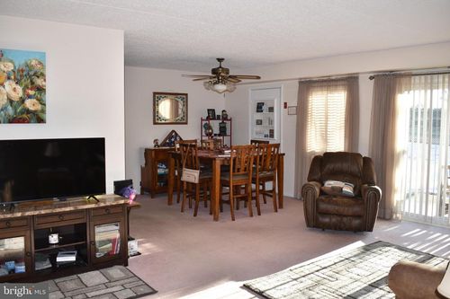 2-1633 Edgewood Place, HAGERSTOWN, MD, 21740 | Card Image