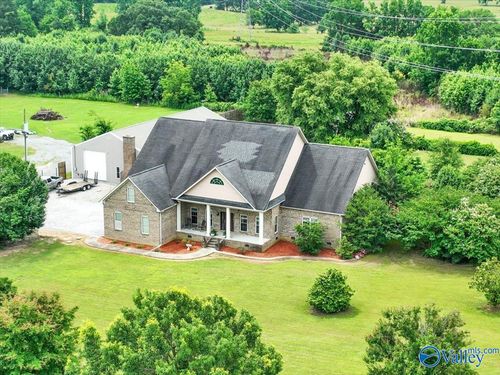 83 James Road, Hartselle, AL, 35640 | Card Image